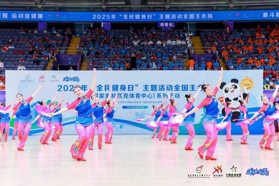 索默祝国米比赛顺利，邓弗里斯：你别双手合十了，让它休息吧